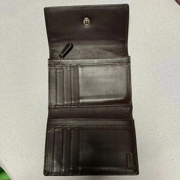 COACH Wallet, Great used Condition. - Picture 3 of 7
